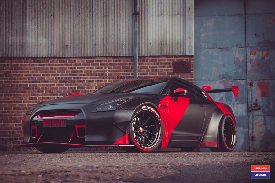  Nissan GT-R X Work on Vossen Wheels (VWS-1) 2016 года  (фото 13 из 46)